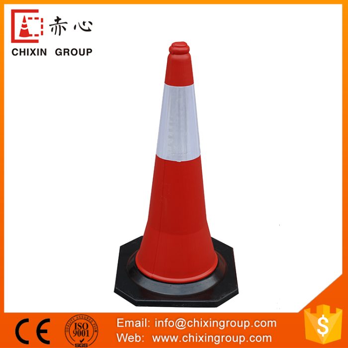cc-a02 Cono de señalizacion grande de 75cm.